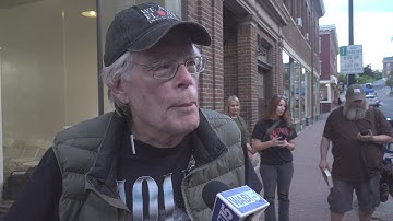 Stephen King attends Bangor release of book building upon ‘The Stand’