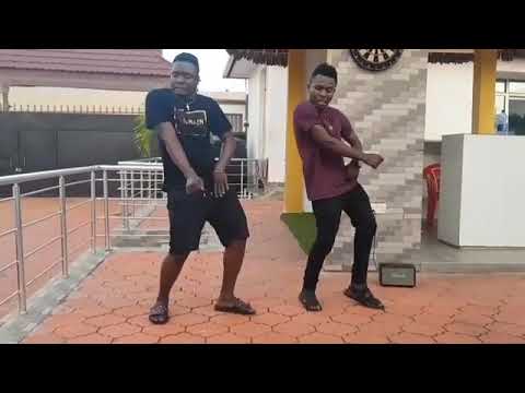 Moseiyobo harmonize wakicheza makulusa dancer ni hatare