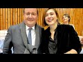 Enfin un typela raction des parents de julie gayet  propos de son couple avec franois hollande