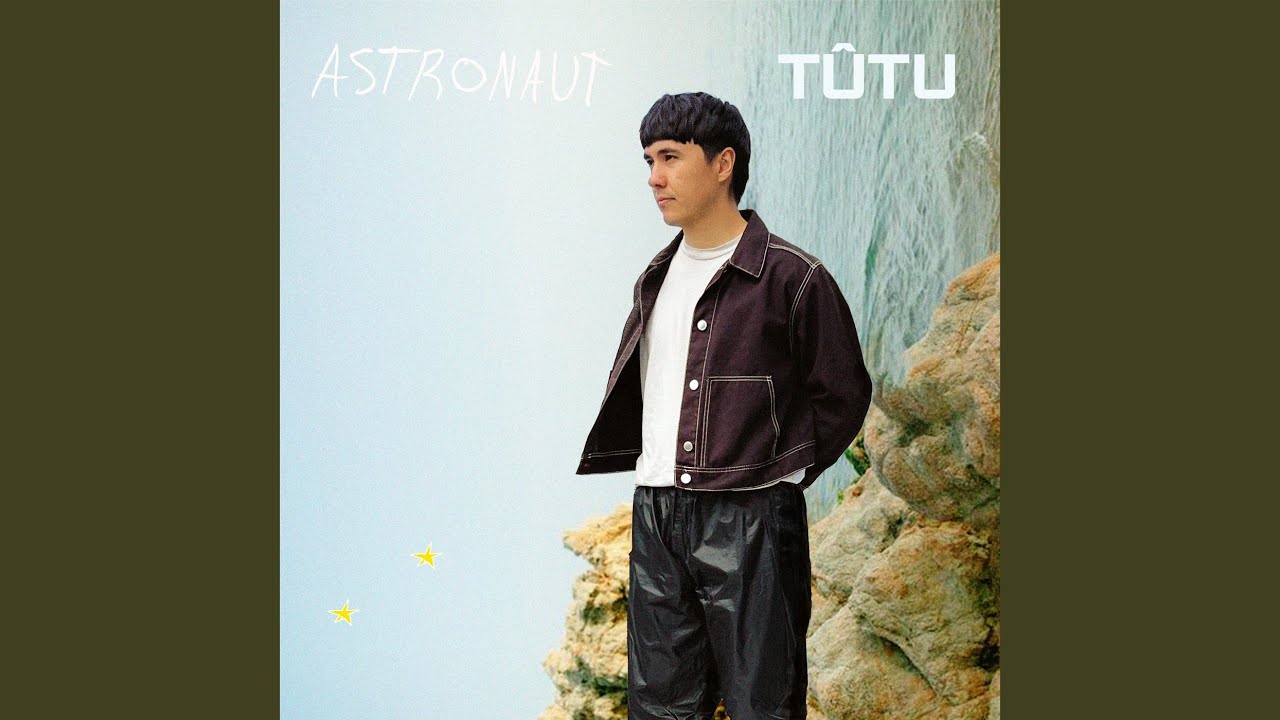 Guarda Astronaut su YouTube Guarda Astronaut su YouTube