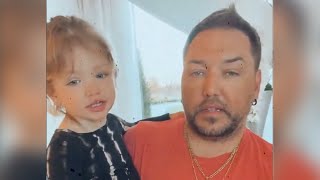Jason Aldean's Youngest Daughter Proves She's a Singer like Her Dad