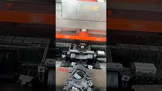 Design demonstration, operation tutorial, and manufacturer of wire pole clamp forming machine