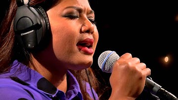 Dengue Fever - Tokay (Live on KEXP)