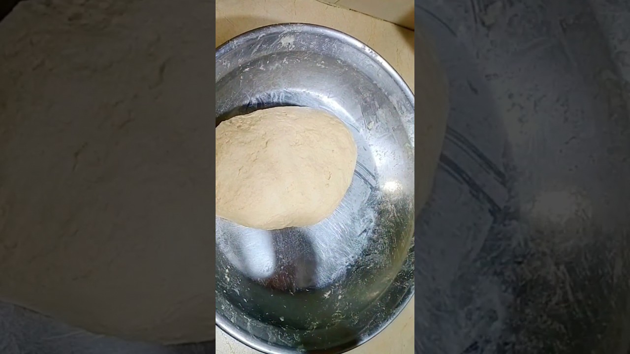 "Smart Solutions: Time-Saving Kitchen Tips and Hacks for Busy Cooks! ⏰👩‍🍳" 