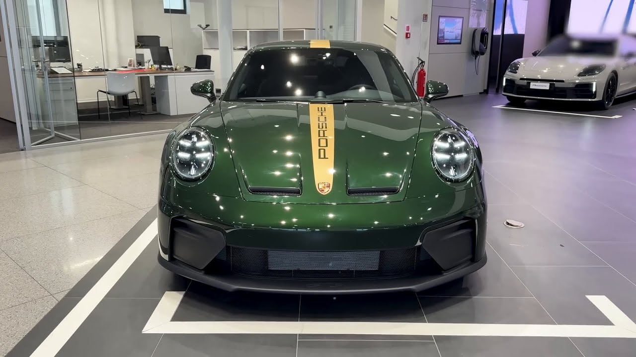 Новый Porsche 911 GT3 Touring Ultra Luxury Sedan 2026 года: интерьер, экстерьер и цена.