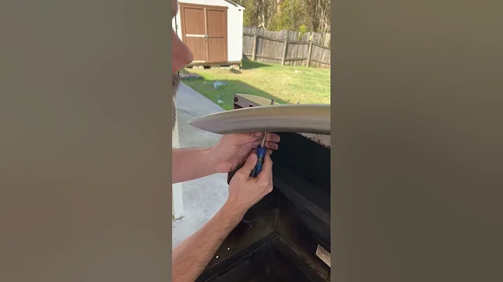 Hood handle