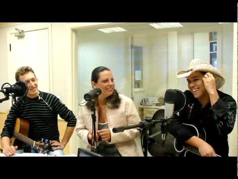 PAIQUERE FM - JOEL E JUNIOR - LARISSA GOMES.mpg