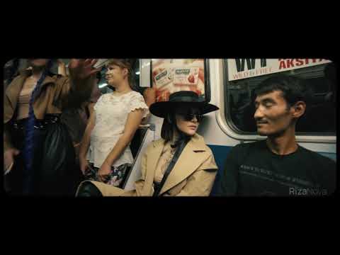 Лола шабуылшы Вудманмен бірге