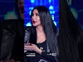جيني أسبر :" بشمر عن أيدي وبفوت بالموضوع😂 "