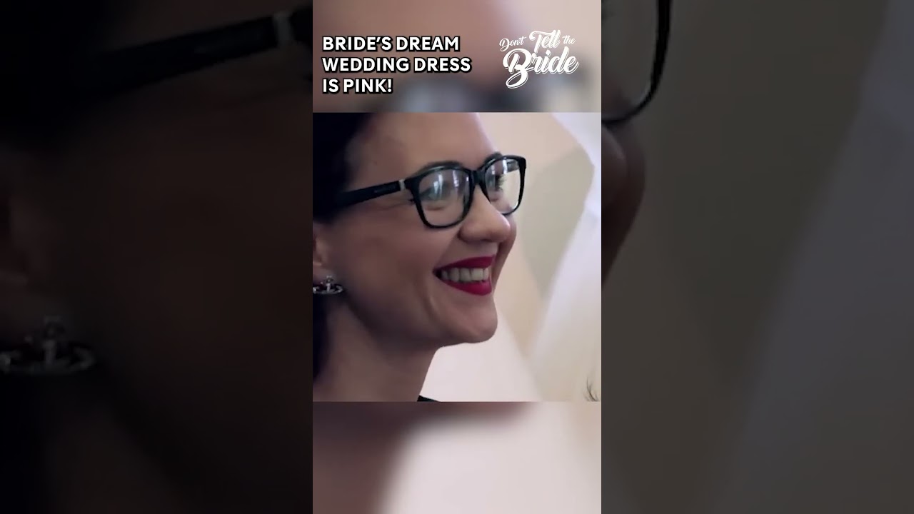 Bride's dream wedding dress is pink! 🧐 