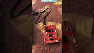 MSP432 : Toggle LED