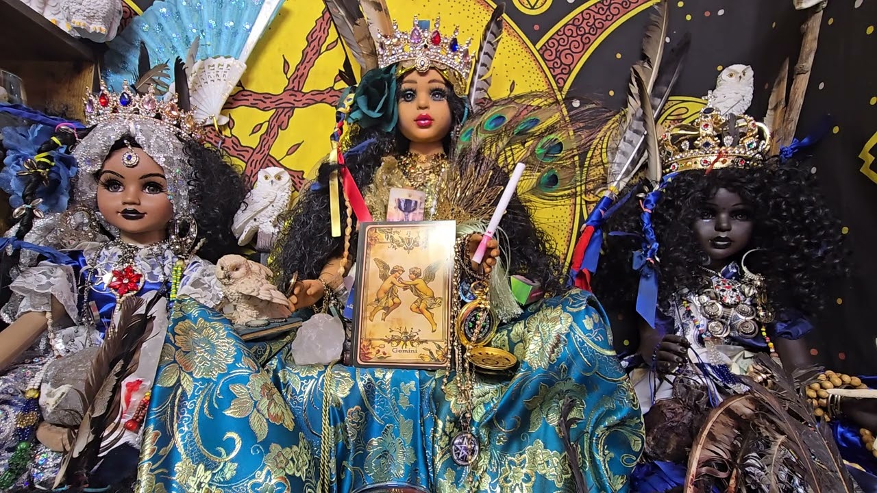 Géminis llamada de alguien un mensaje te  servirá para levantarte mas fuerte  una señal algo cambia 