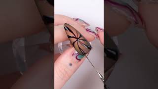 Optical Illusion Cat Eye Nail 💅🏼