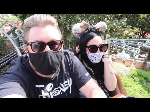 Spring Break is BUSY at Disney World Magic Kingdom 2021 - Riding Coasters / Eating Food & Much More
