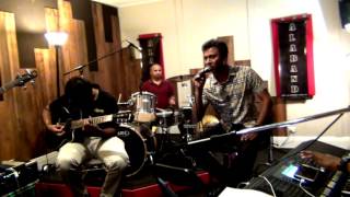 Ape Sindu Aane Dingak Innako