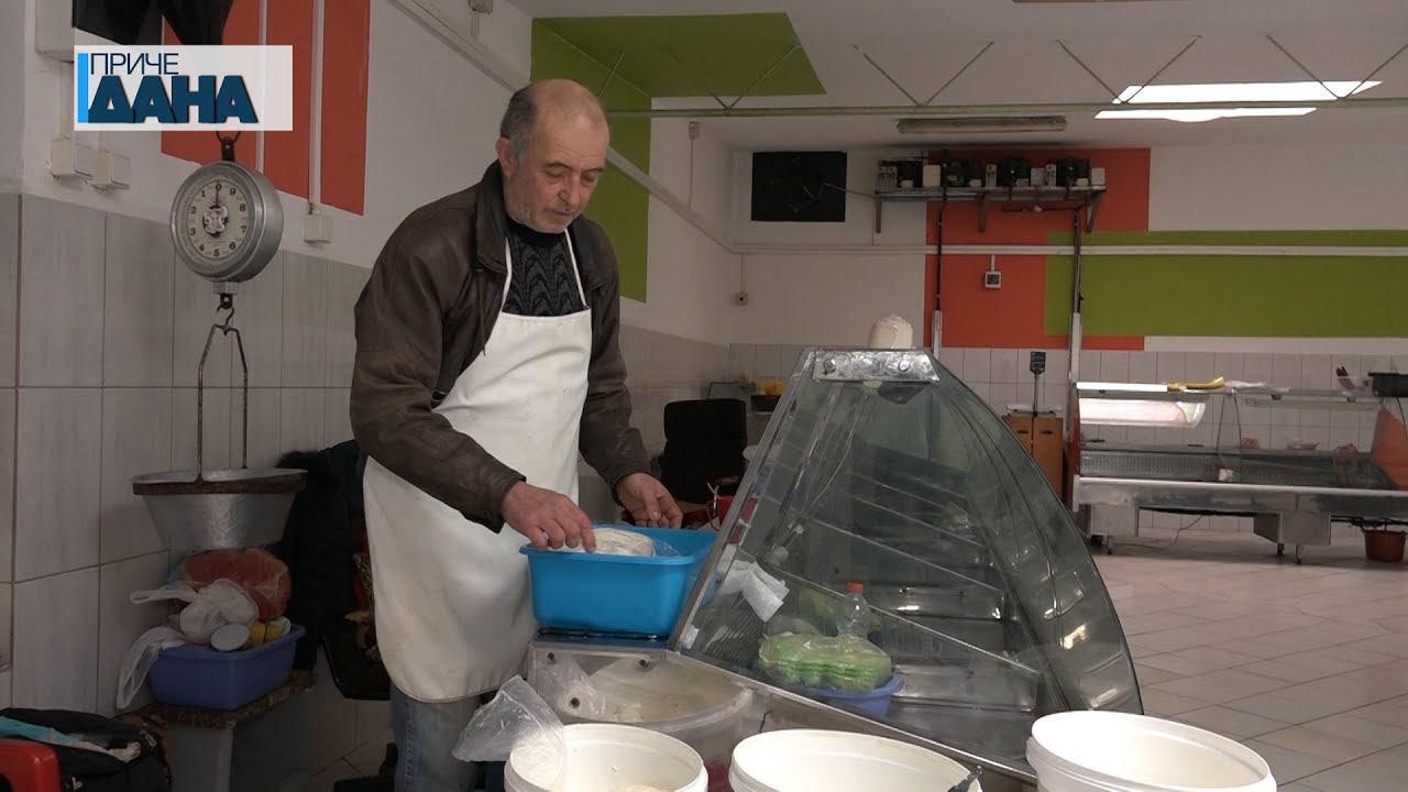 Gde Paraćinci kupuju sir?