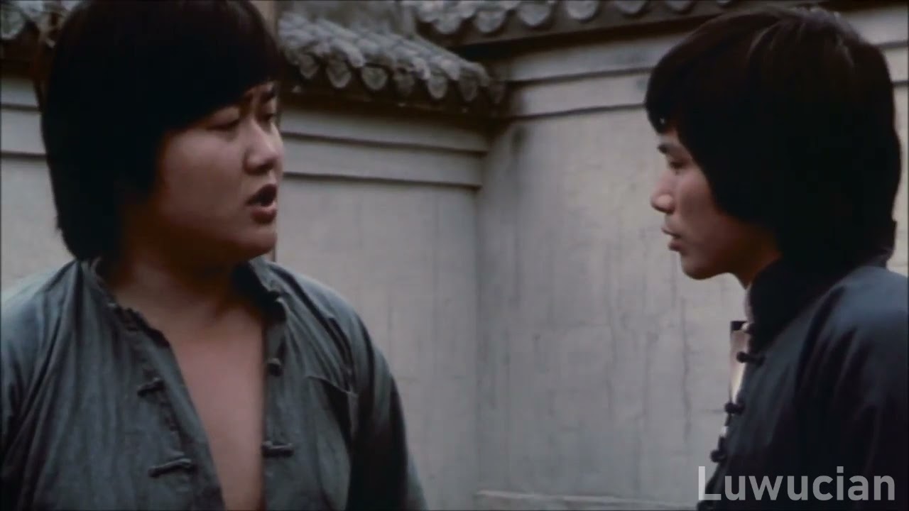 Squid Game dubbed be like - Kung Pow