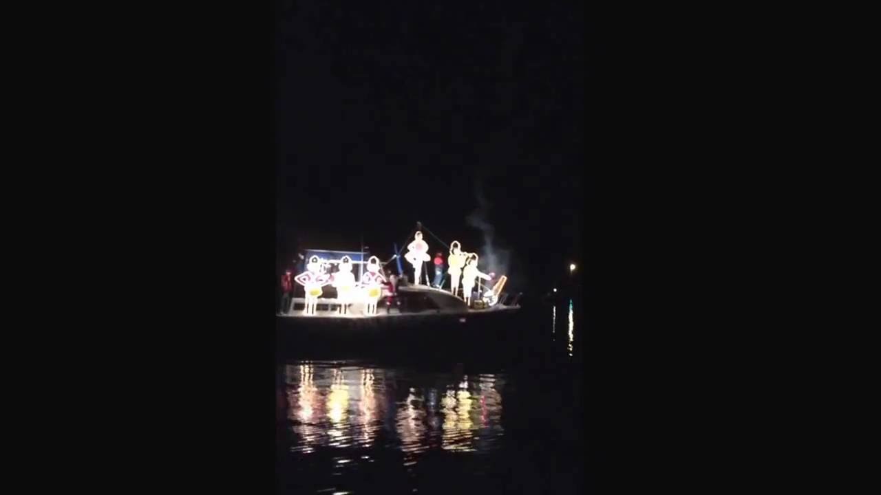 Christmas boat parade in Solomons Island, MD. YouTube