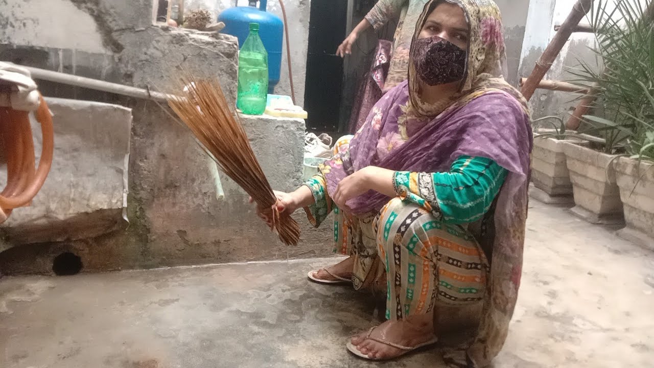 Musam ki wajha Sy rooz hi easy krna pry ga ab smok agi bachy mojein ll SADA Life velogs