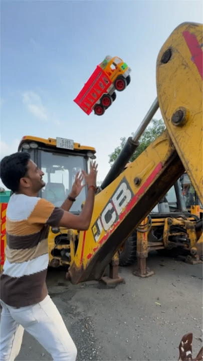 Jumbo tata model plastic truck damage #shrots