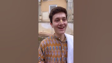 Foreigners In Vrindavan ISKCON #harekrishna #iskcon #vrindavan #kirtan #mayapur #viral #radheradhe