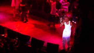 2Pac - Troublesome 96 & Hit 'em up ft. Outlawz (Live Official) Resimi