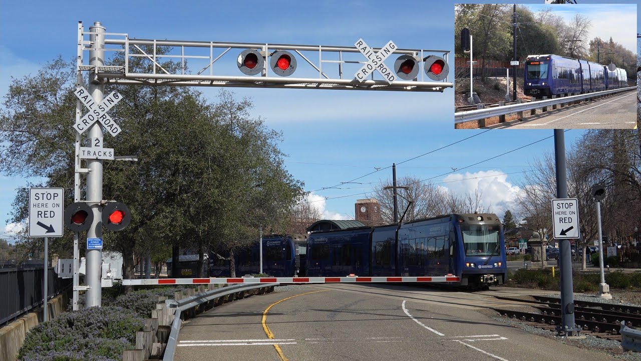 Sutter St. Railroad Crossing - SacRT Light Rail Trains & Outbounds Stop Before Activation| Folsom CA
