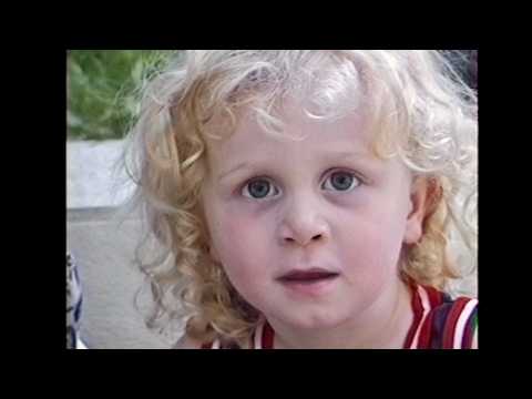 Plumes - Toujours toi (Official Video)