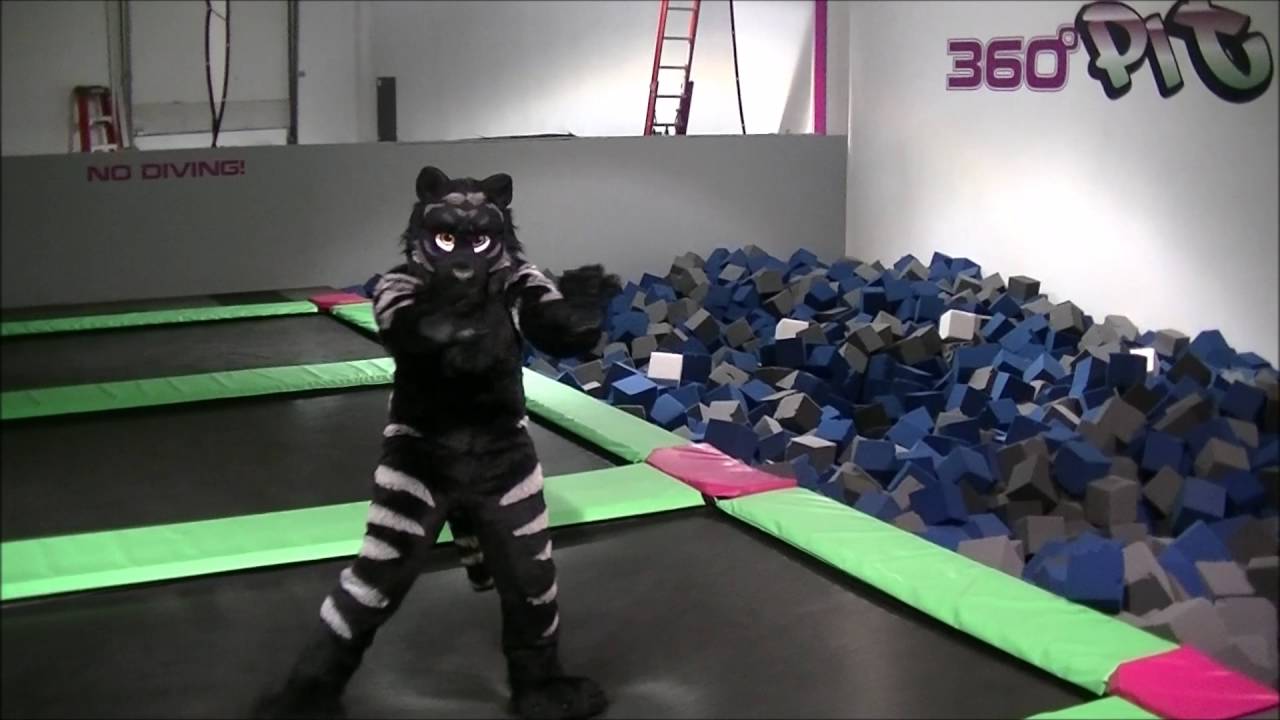 RMC trampoline park jump 360 YouTube