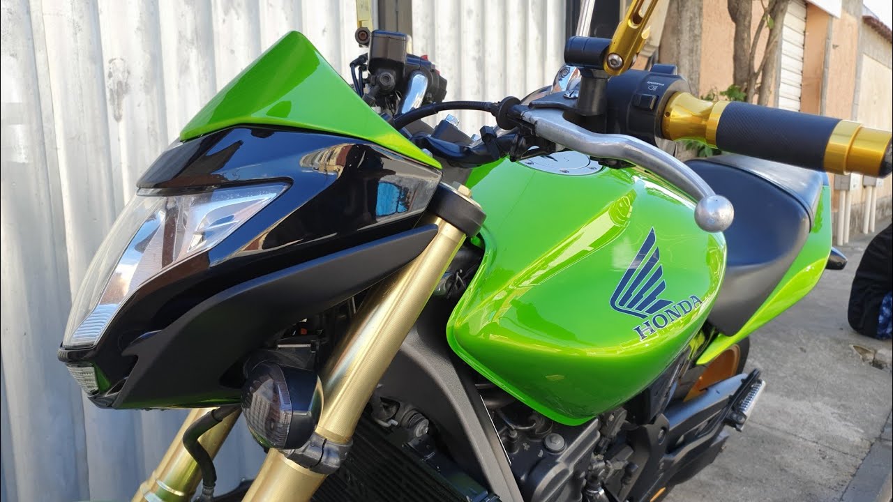 Hornet Verde Personalizada / Restauração e Customização - Léo Pinturas