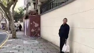 上海前市长杨雄去世，年仅68岁。2000年12月，杨雄以“双非（非中央委员、非中央候补委员）任上海市代市长，实属罕见。2013年至2017年 担任上海市长。退下来没晋升副国级领导作为上海市长又实属罕见