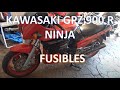 KAWASAKI GPZ 900 R NINJA TOP GUN. Ubicación y sustitución de los fusibles.