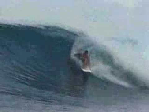 Surf Happens - Perfect HTs in the Mentawais