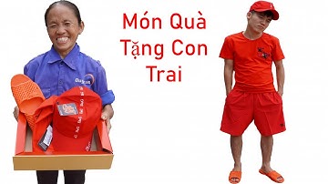 Bà Tân Vlog - Món Quà Ý Nghĩa Tặng Cho Con Trai Hưng Vlog Để Tán Gái | Troll Con Trai Hưng Vlog