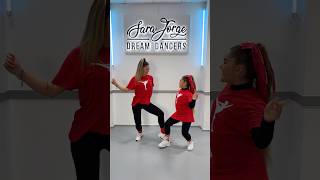 Bailando Con Mi Sobrina Qué Mayor Está Verdad?