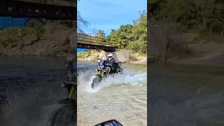 Kafadar,Dostlarla Ekşınlı Ve Keyifli Güzel Gün. Ğlar Şarkıları