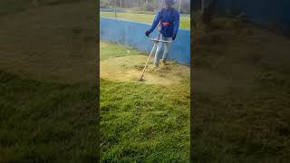 Roçando Campo De Futebol