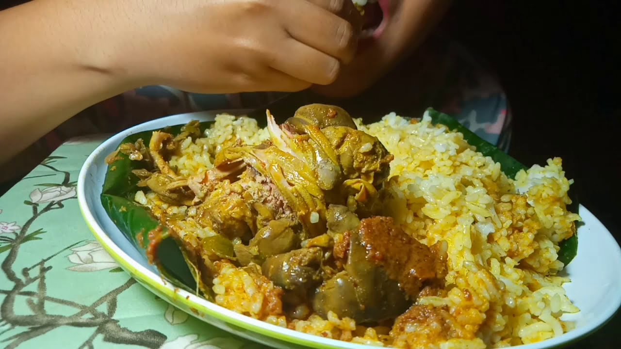 Makan Nasi Padang Gulai Ati Ampela | Makan Nasi Padang Hati Ampela Usus