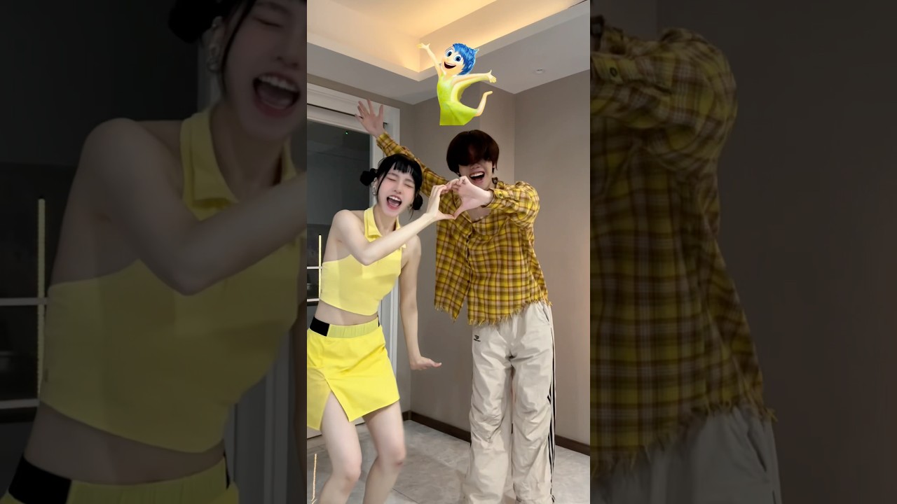 Which emotion do you like?💗#kpopdemonhunters #zoey #dance #cosplay