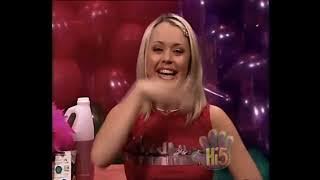 Hi 5 Kellie And Chats Do An Experiment With A Little Volcano.