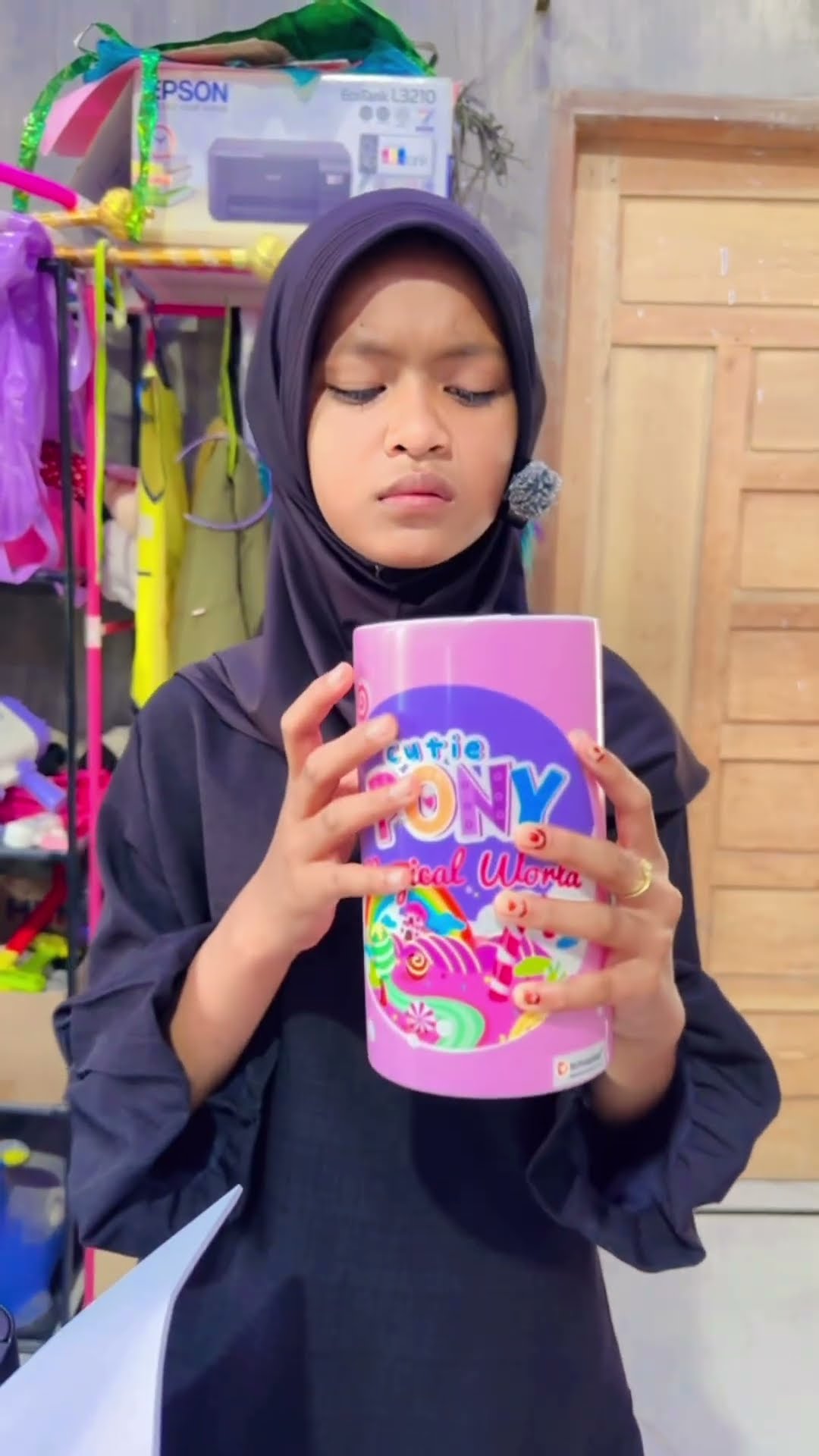 Jam berapa kalian tonton video ini