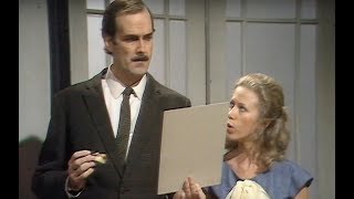 Fawlty Towers: Sold a sketch