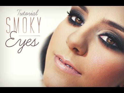 Vídeo: Como fazer o Smokey Eyes em uma pele escura, bronzeada ou indiana: 13 etapas