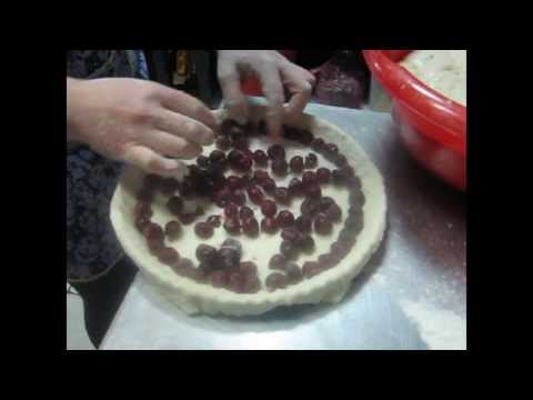 Видео рецепт Осетинский пирог с вишней