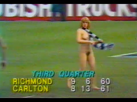 Streaker at 1982 AFL Grand Final