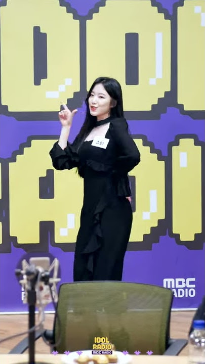 [IDOL RADIO] 191227 (여자)아이들 슈화 - Mr. Chu (On Stage) cover /아이돌 라디오 직캠