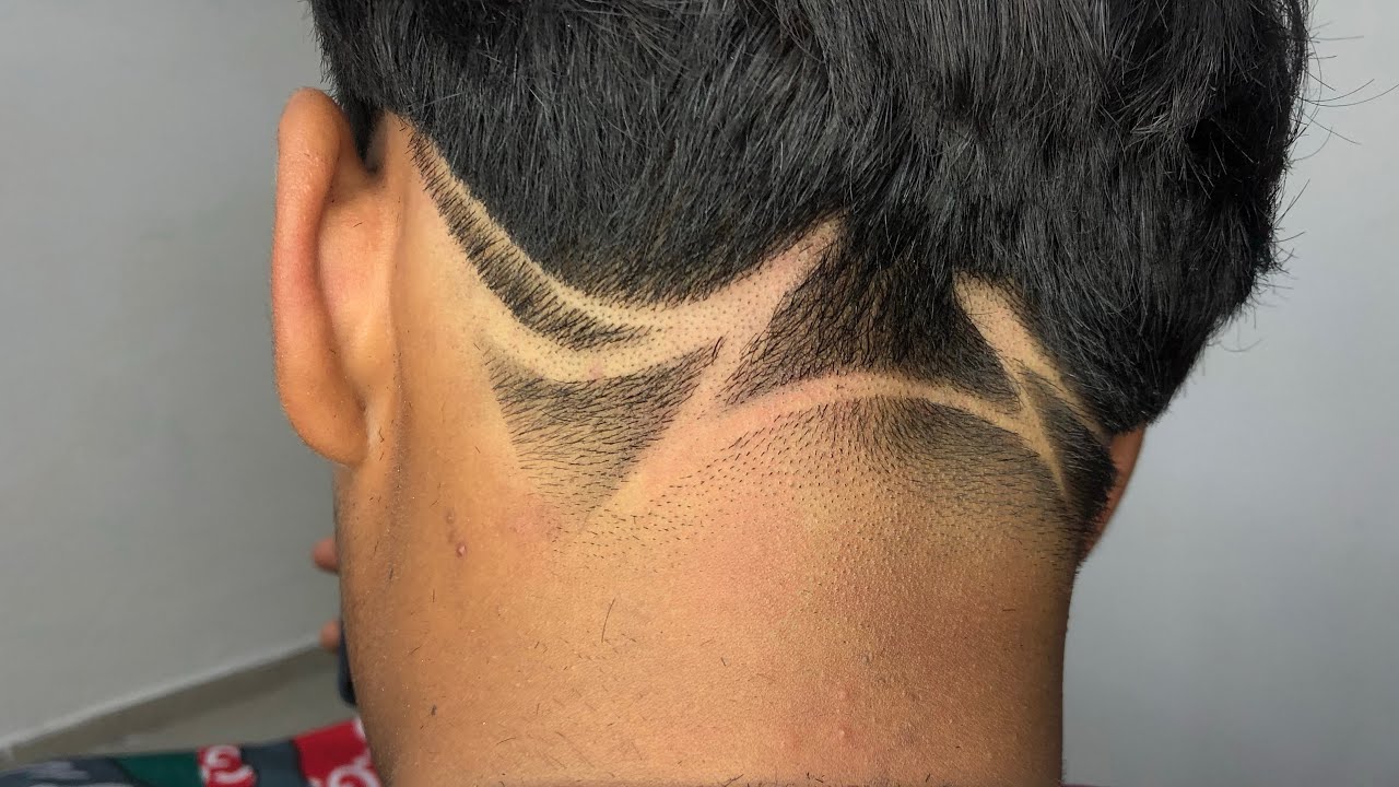 Un poco de taper fade con un pequeño diseño a pedido por el cliente💈