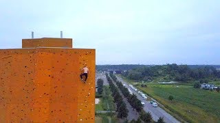 Daredevil Completes Free Scale Up World's Tallest Climbing Wall