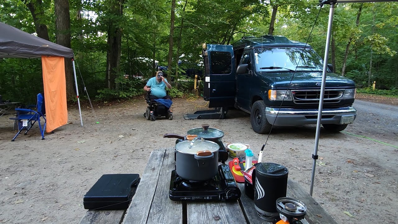 Jeffiebear goes camping