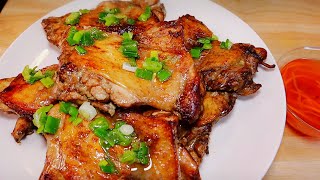 Vietnamese Five Spice Chicken (Gà Rô Ti) [CC Added]